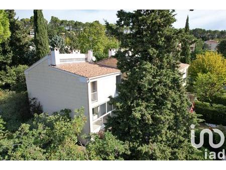 vente demeure d'exception à aix-en-provence (13080) : à vendre / 154m² aix-en-provence