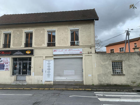 local commercial 4 pièce(s) 41.94 m2