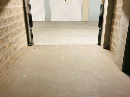 vente garage et parking à lorient (56100) : à vendre / 13m² lorient