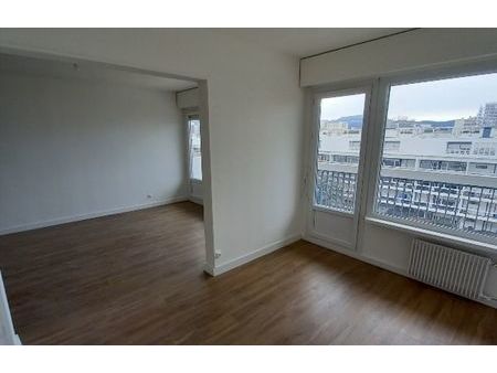 location appartement 4 pièces 71 m² marseille 8 (13008)