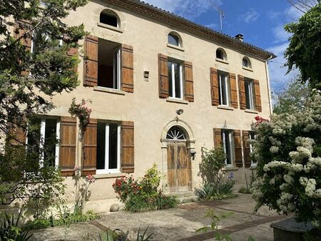 vente maison 7 pièces 252 m²