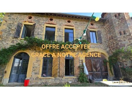 vente maison 9 pièces 257 m²