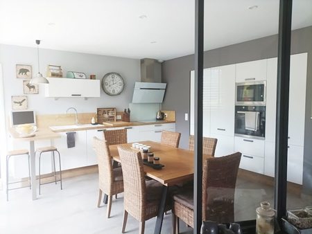 vente maison 4 pièces 89.92 m²