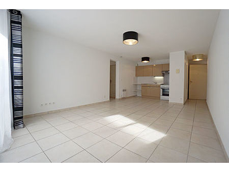 appartement frejus  rue des moulins 2 pièces vide   45m2 