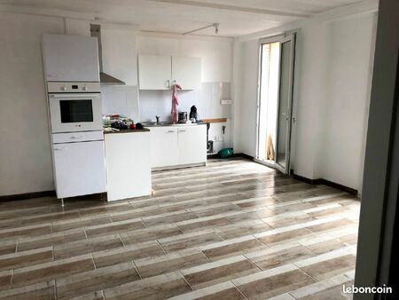 appartement t4 arènes