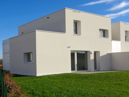 maison 4 pièces 85 m²