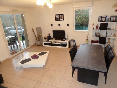 location appartement 3 pièces 62 m²