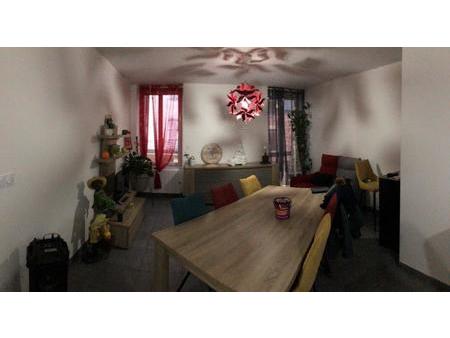 t3 n°4 au 2 5 ét + pk ext - location appartement t3 naucelle sans frais d'agence