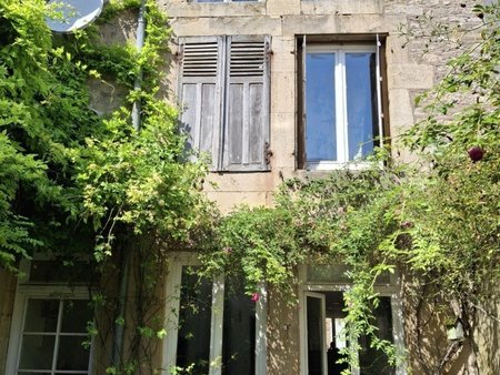 vente maison de ville 7 pièces de 176 m² à langres (52200)