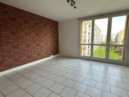 location appartement 3 pièces 66.24 m²