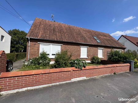 arques : maison 1 mitoyenneté 1/2 plain pied sur 981m² de terrain & garage et dépendances