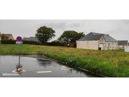 a vendre terrain constructible