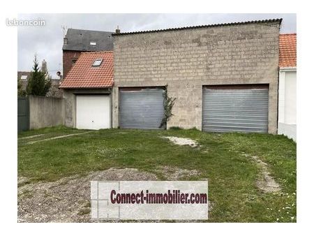 immeuble 12 pièces 260 m²