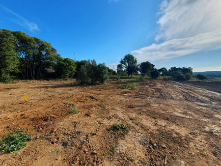 terrain à bâtir à uzès (30700)