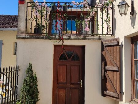 maison sans vis à vis et vue pyrénées