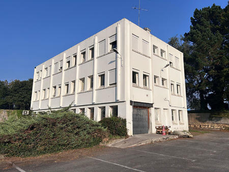 location bureaux et commerces à quimper kerlaëron - ty bos - ergué sud (29000) : à louer /