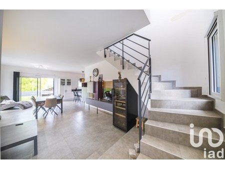 vente maison d’architecte 5 pièces de 113 m² à châtel