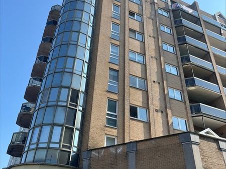 ruim appartement met 2 slaapkamers in hartje genk