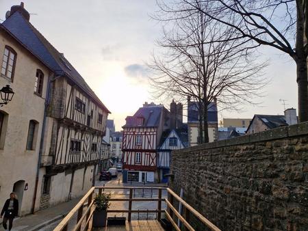 vente maison à vannes centre ville (56000) : à vendre / 30m² vannes centre ville