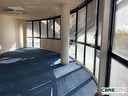 vente bureau pau 718 m²