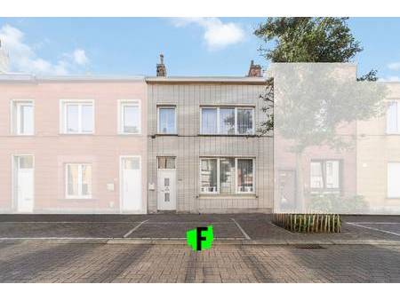 huis te koop in oostende met 2 slaapkamers