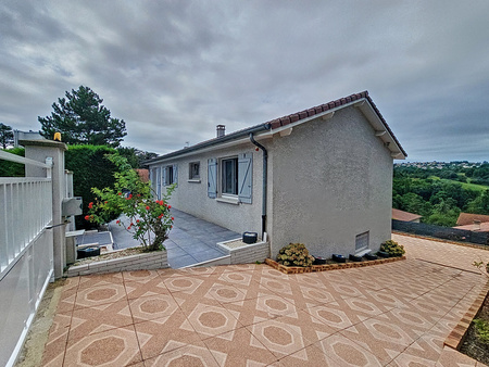 bel air maison 136m2 + double terrasses + garage + espace jacuzzi. vue extraordinaire !