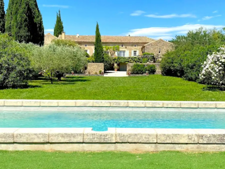 maison avec piscine et jardin uzès (30)