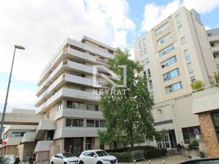 appartement avec terrasse et ascenseur centre ville de chalon