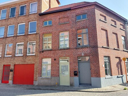 huis te huur in brugge met 1 slaapkamer