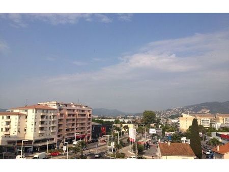 location appartement 3 pièces 63 m² cannes (06400)